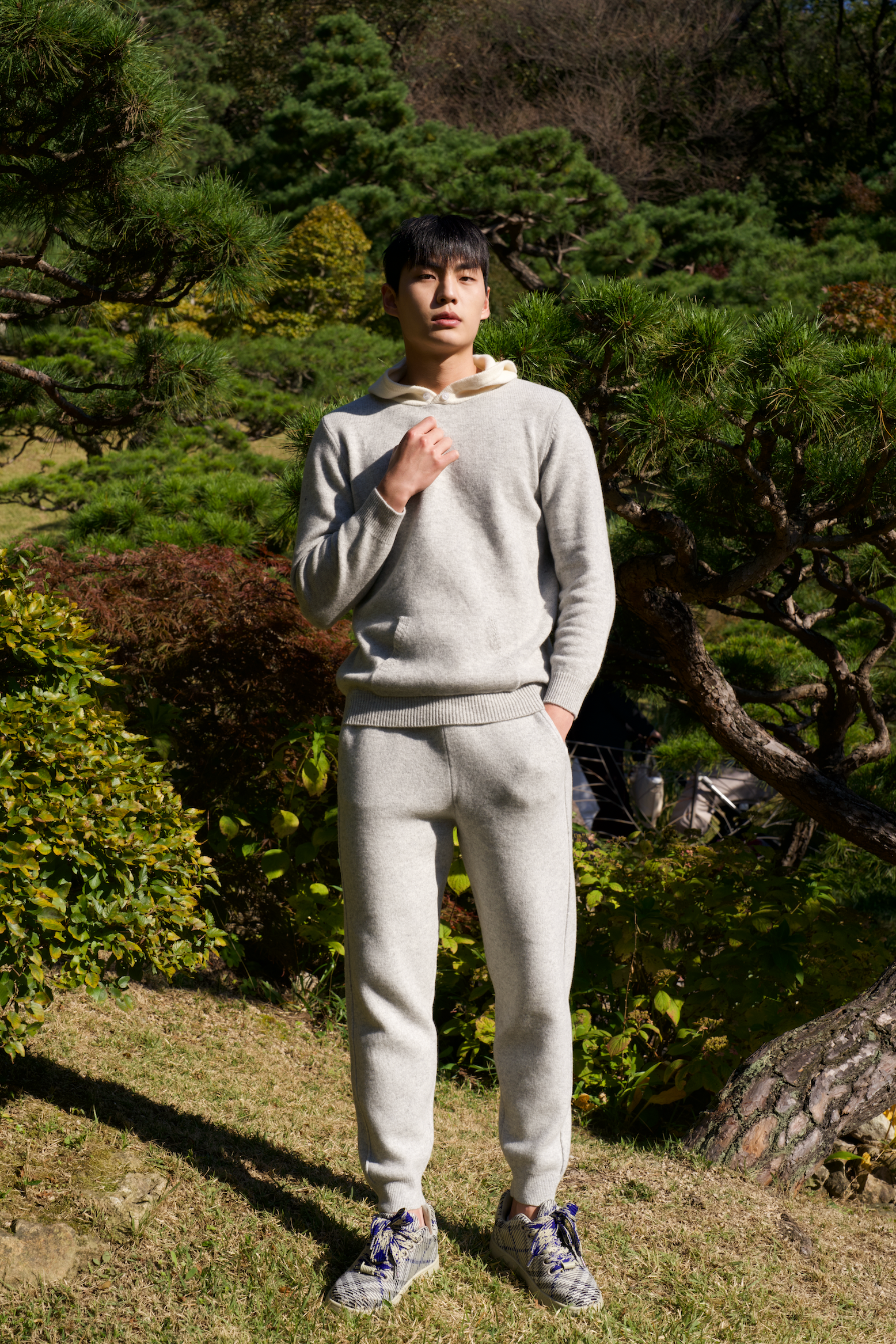 PURE MERINO WOOL HOODIE