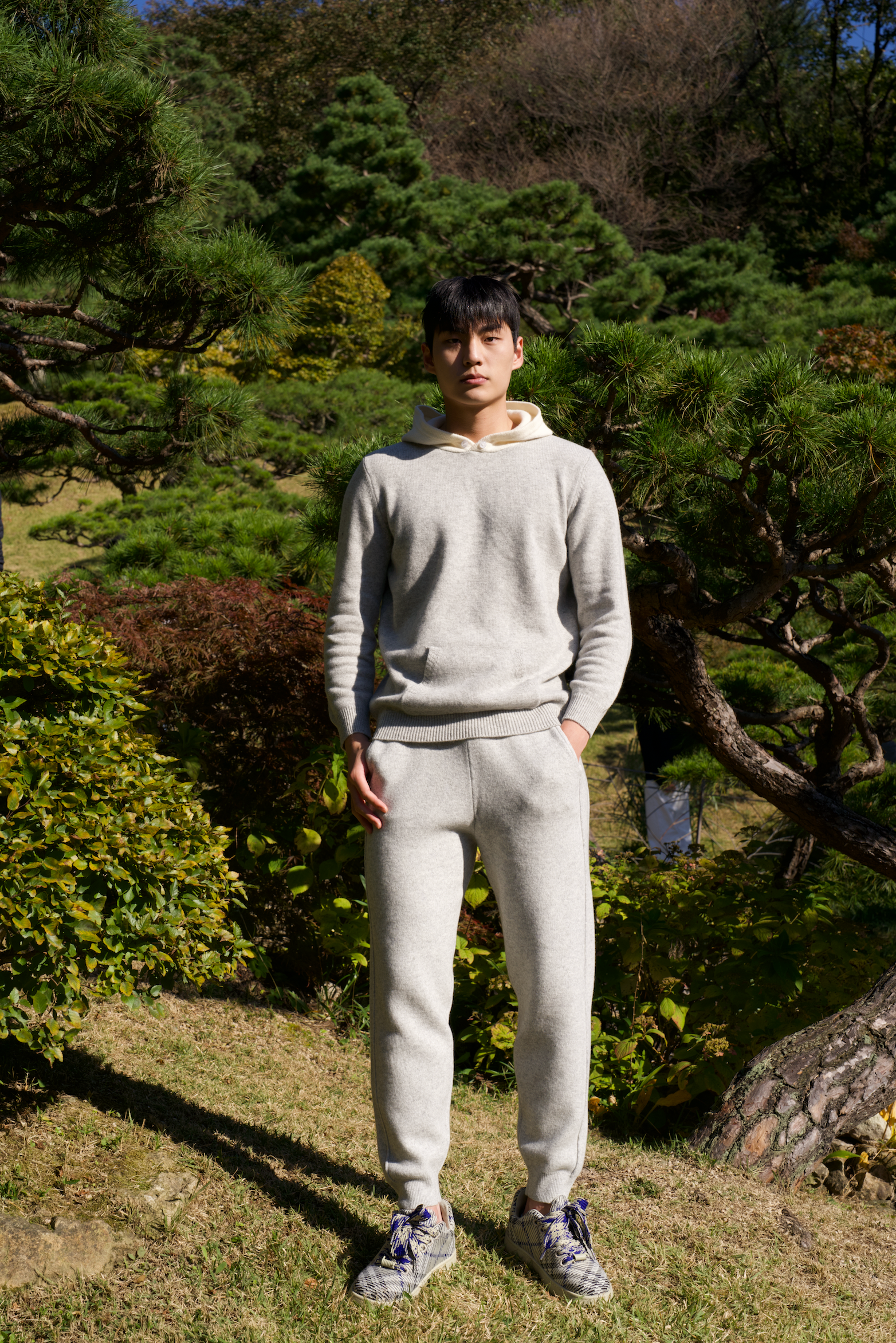 PURE MERINO WOOL HOODIE