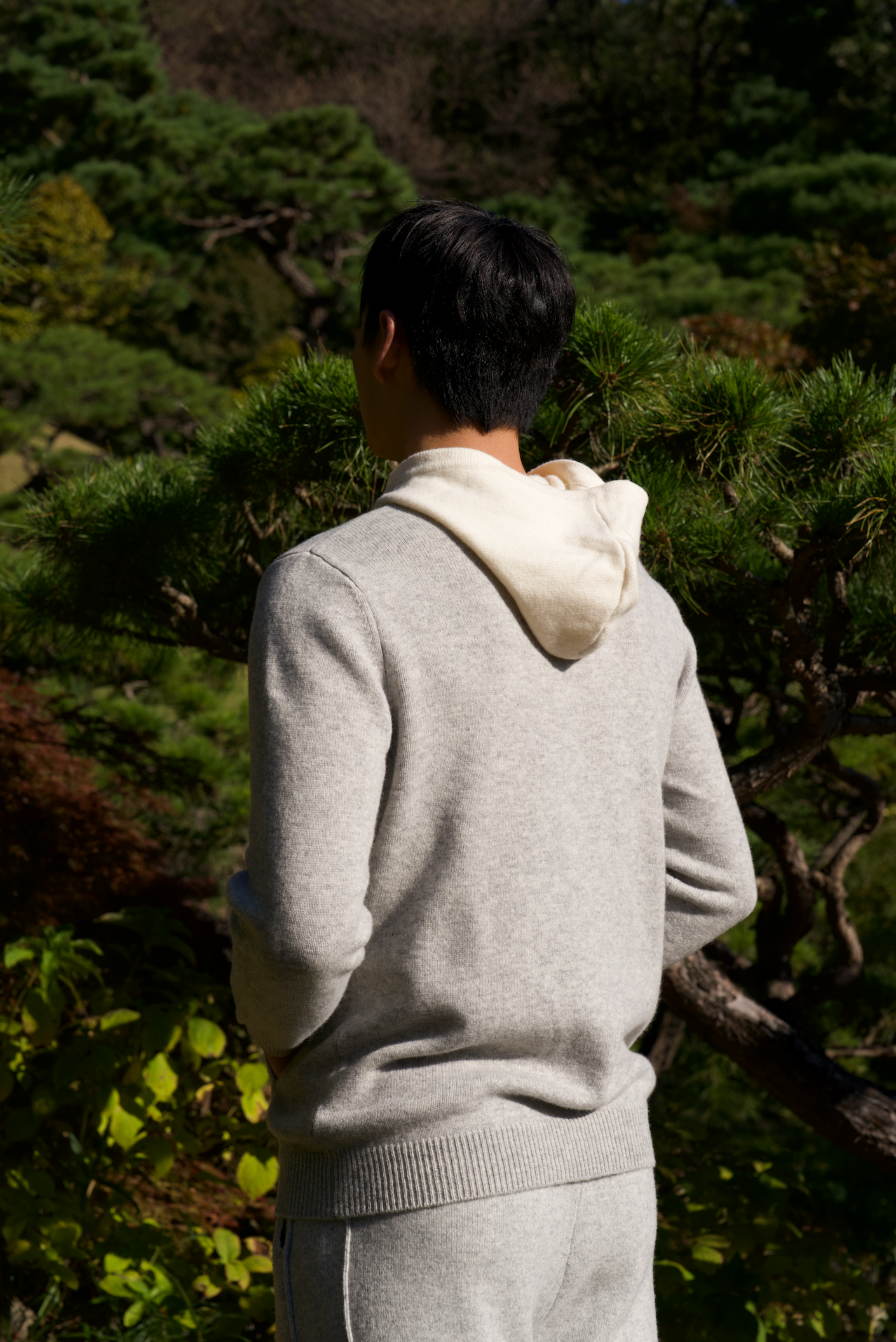 PURE MERINO WOOL HOODIE