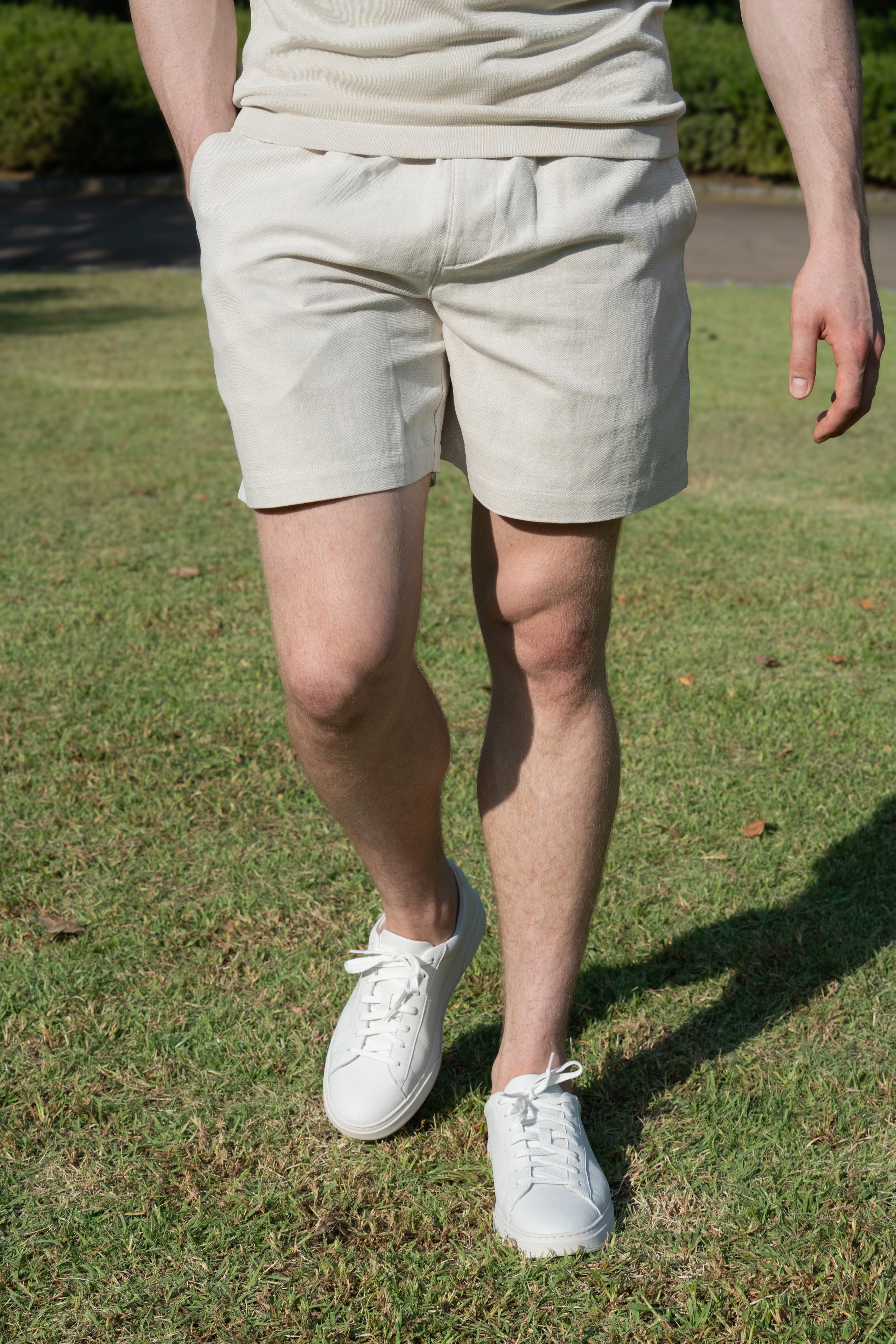 LINEN COTTON BLEND WIDE SHORTS