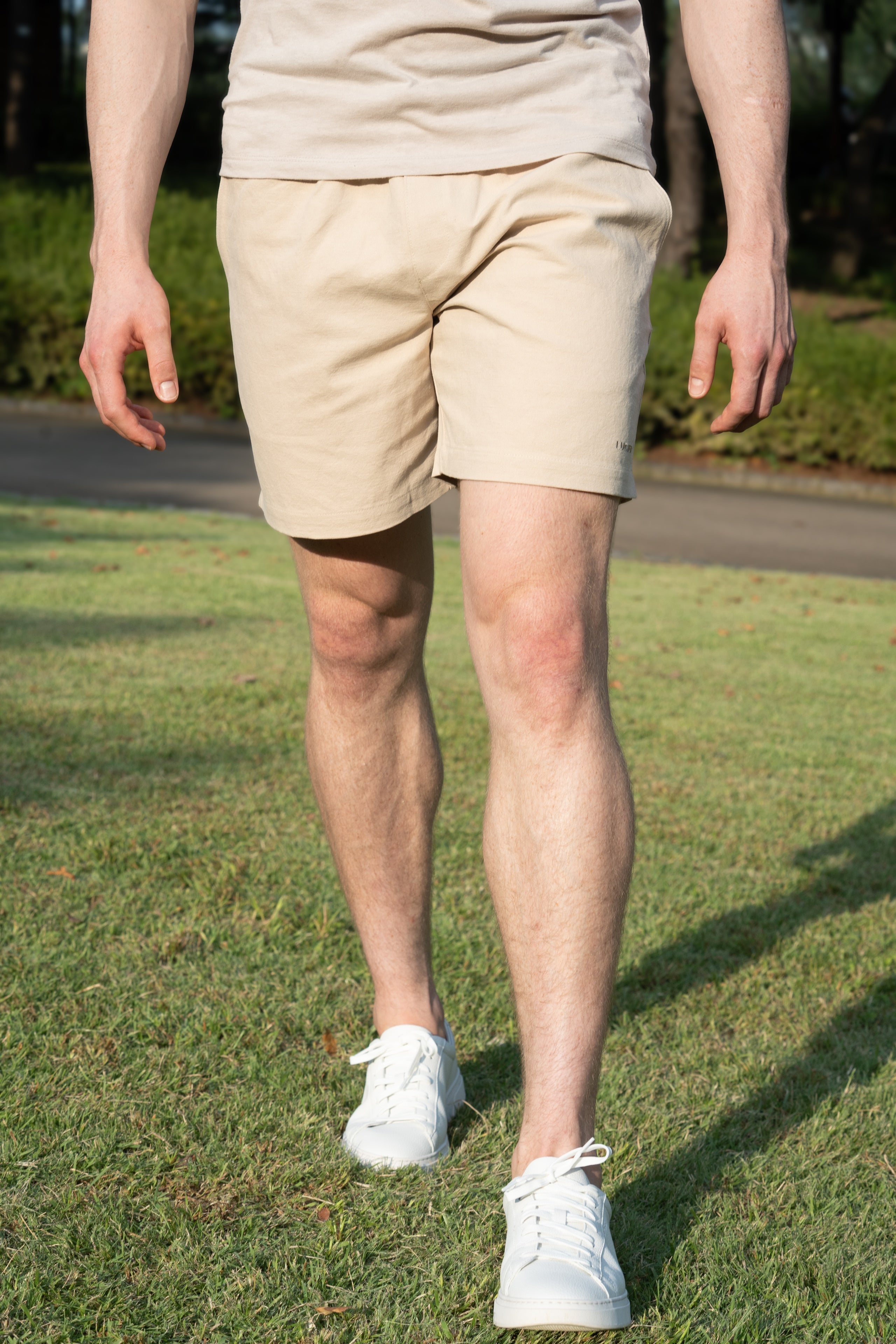 LINEN COTTON BLEND WIDE SHORTS