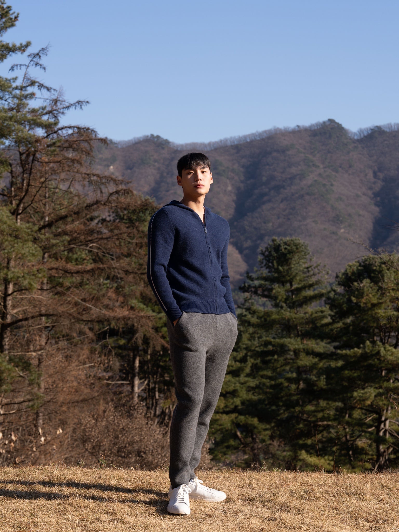 PURE CASHMERE WOOL BLEND WARM ZIP UP