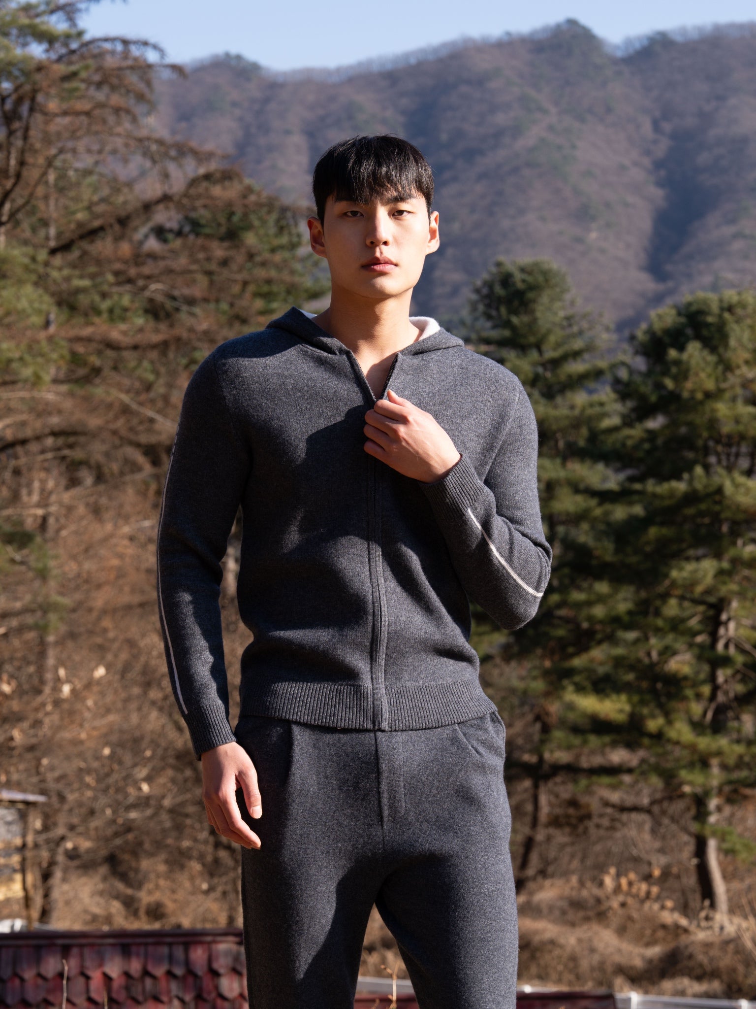 PURE CASHMERE WOOL BLEND WARM ZIP UP