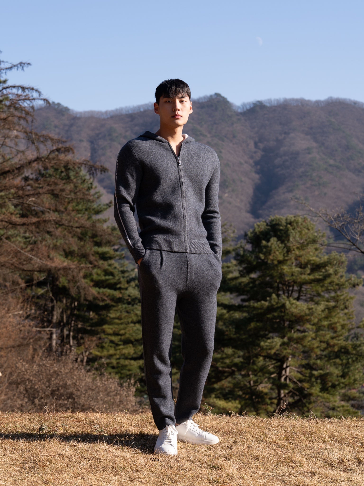 PURE CASHMERE WOOL BLEND WARM ZIP UP