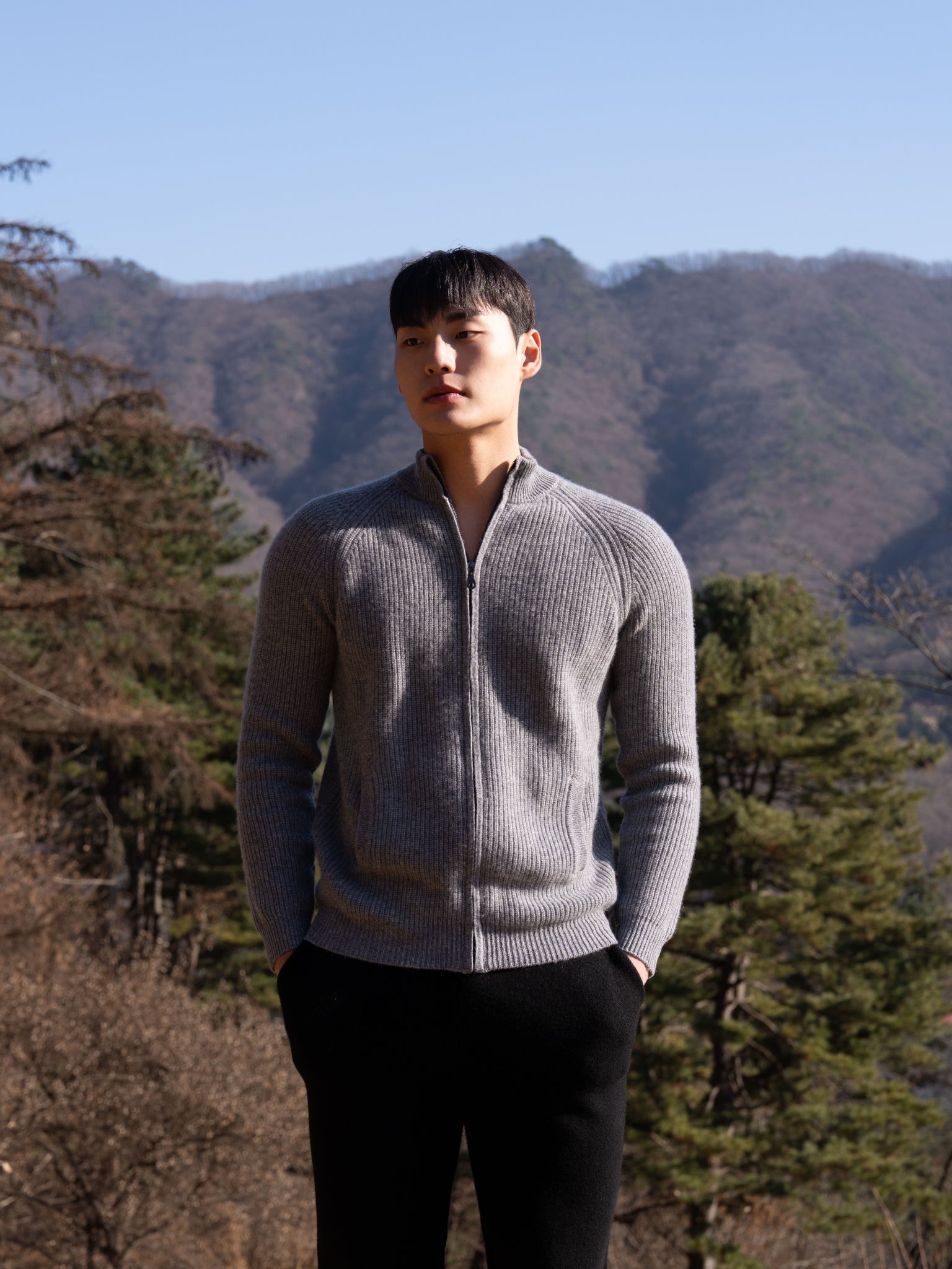 PURE Cashemere wool blend knit zip-up