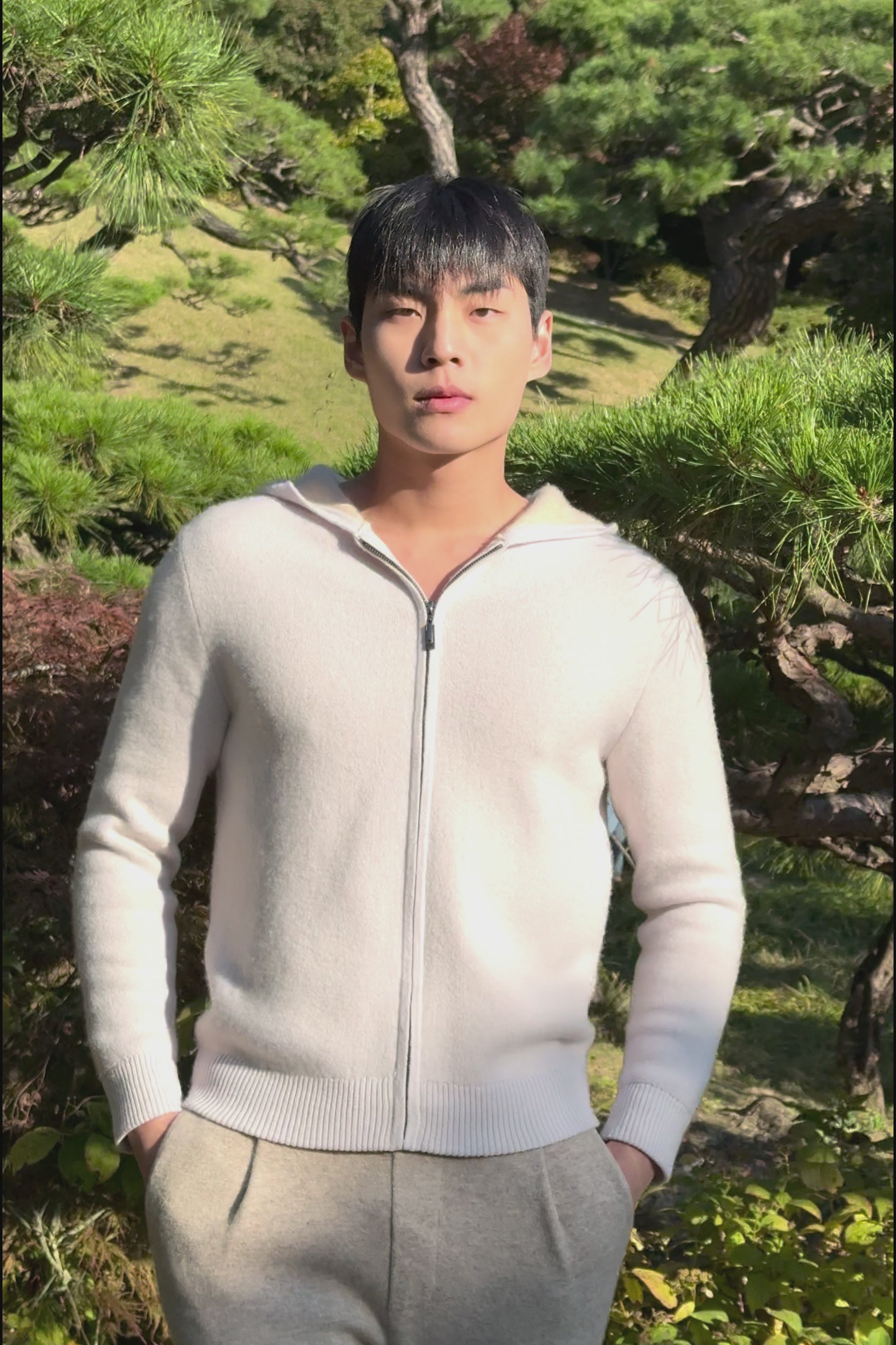 Load video: PURE CASHMERE WOOL BLEND WARM ZIP UP